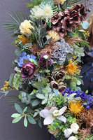 Besina Terence, jesienna girlanda kwiatowa