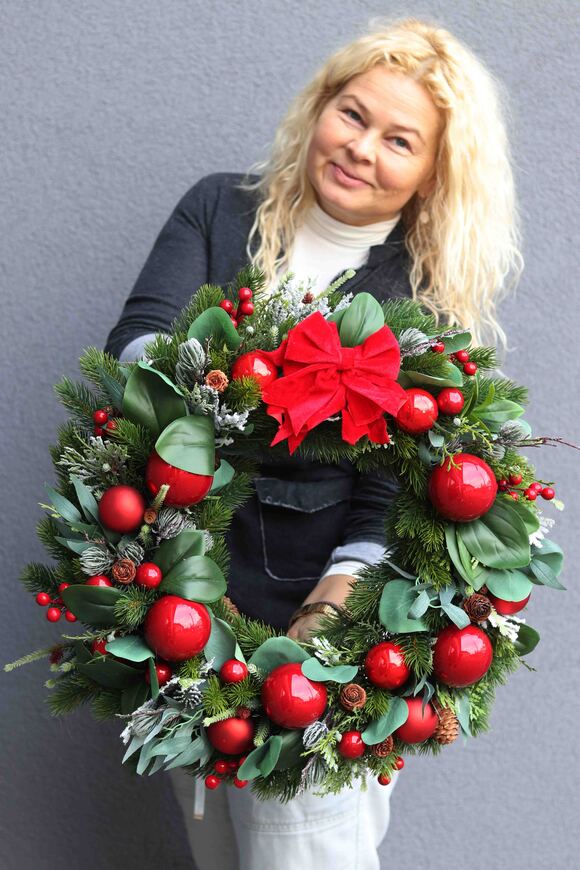 Christmas Exclusive, świąteczny wianek na drzwi na żywej igle