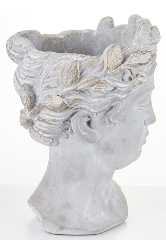 cementowa osłonka / donica, Kobieta K, wym.27x17,5x19cm