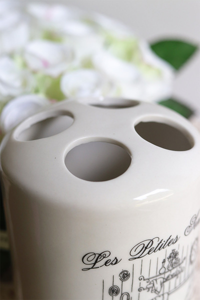 Les Petites Jenteurs, ceramiczny zestaw łazienkowy