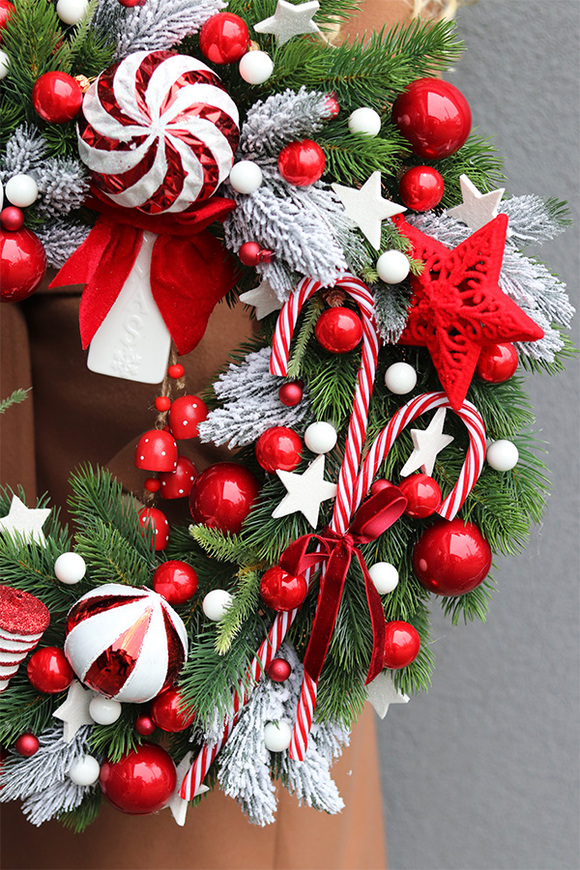 Red House Lollypop, świąteczny wianek dekoracyjny