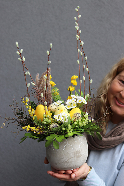 Easter Egg, stroik wielkanocny z kurczaczkiem