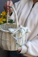 Celine, jednostronnie dekorowany koszyczek wielkanocny