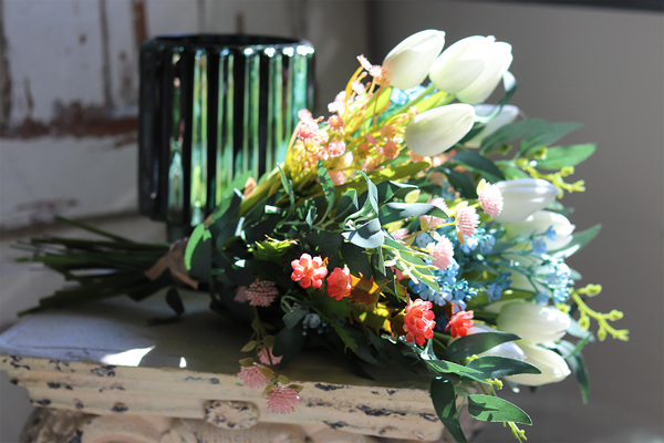 Hedina, bukiet z tulipanami, wys.43cm