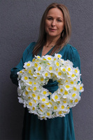 Narcyz, wiosenny wianek na drzwi	