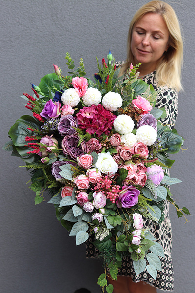 Klerre, komplet dekoracji nagrobnych