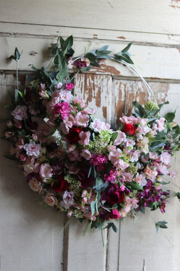 Helise Subtelle, barwny wianek na drzwi na obręczy, śr.65cm 