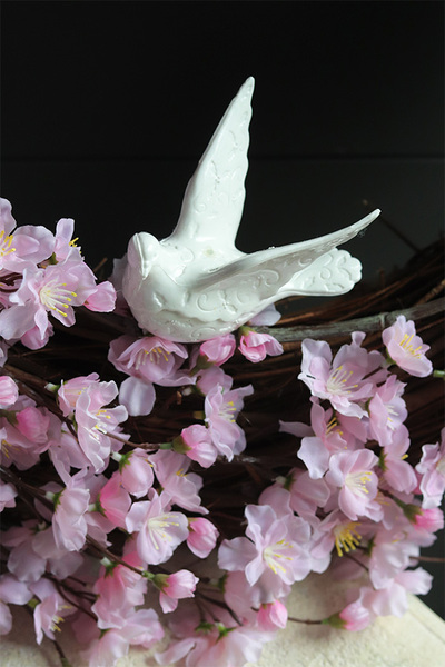 Gołębica na Jabłoni, wiosenny wianek dekoracyjny