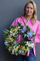 Kolorowa Kraina, wiosenny wianek dekoracyjny