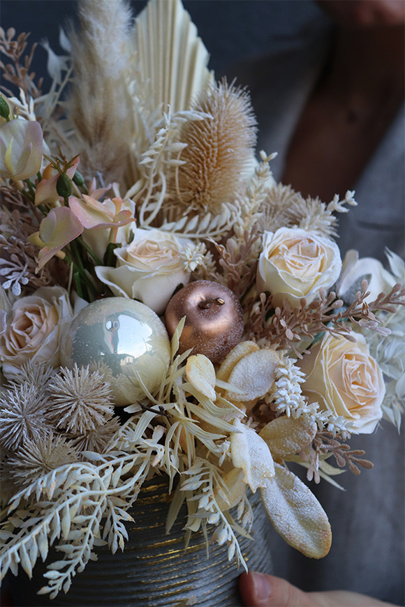 remium Hotel, stroik świąteczny z suszem, B