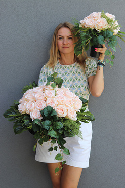 Culli Rose 4, zestaw dekoracji nagrobnych, kompozycja + bukiet