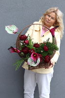 Anturea, kompozycja nagrobna w koszu, wym52x65x50cm