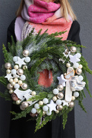 Sporty Zimowe, zimowy wianek w sportowym klimacie, śr.35cm