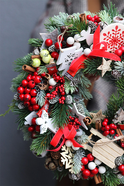 Zimowa Oaza, świąteczny wianek do powieszenia