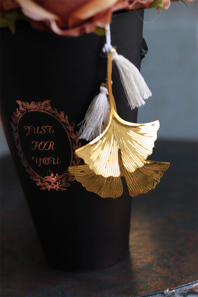 flowerbox z różami, Cappuccino Cafe, wys.30cm