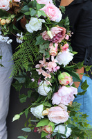 Lenitana Pink, dekoracyjna girlanda kwiatowa