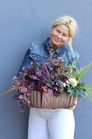 Meria, dekoracja nagrobna w drewnianej skrzyneczce