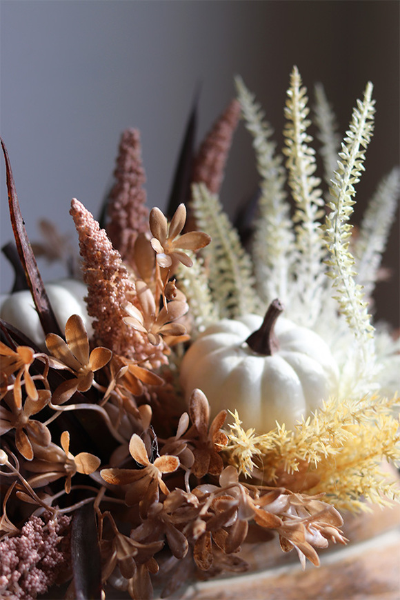 Pumpkin Latte 2, jesienna kompozycja w dyni ceramicznej