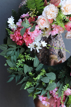 Pink Hefrana, zestaw dekoracji nagrobnych, wieniec + bukiet