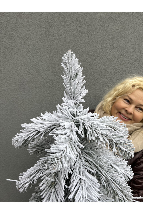 Snow Pines A, dekoracyjna choinka sztuczna w jucie