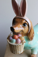 Jamnik na Wielkanoc, figurka ceramiczna