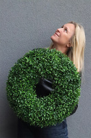 Bukszpanowy Deluxe, zielony wianek na drzwi