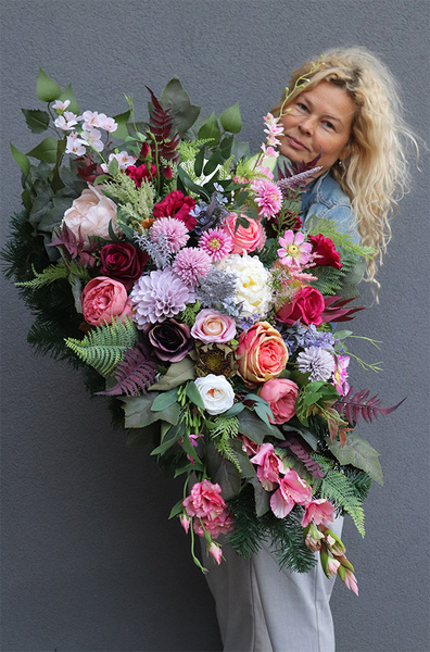 Valentina, komplet dekoracji nagrobnych, wiązanka + bukiet