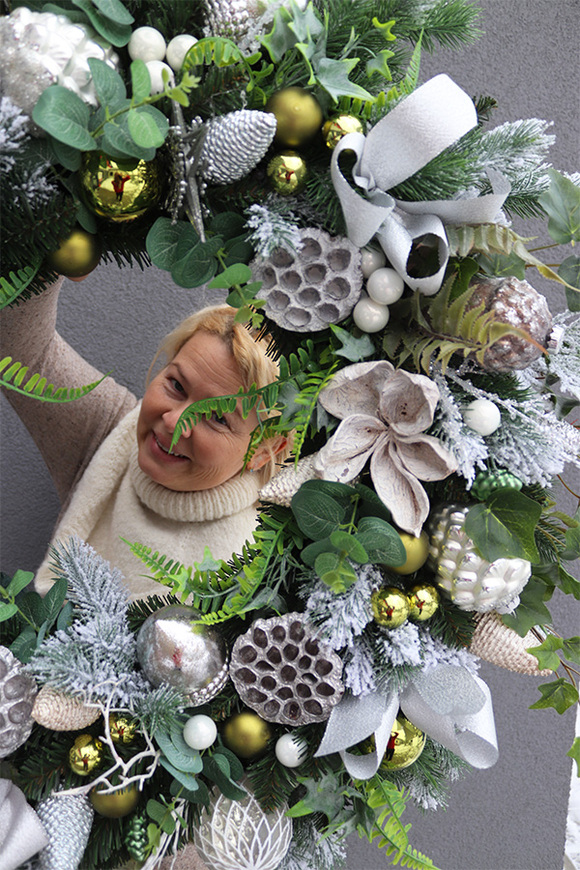 bożonarodzeniowy wianek do podwieszenia, Crista New