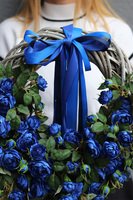 Blue Rose, niebieski wianek kwiatowy z różami