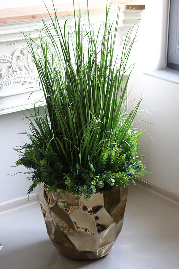 Trawa Gold Deluxe, dekoracja z trawami w metalowej donicy