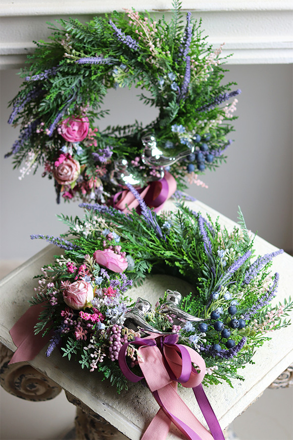 Bird Spring, wiosenny wianek z wrzosami