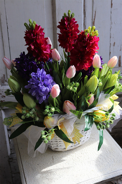 Hiacyntha Refilia, kosz pełen kwiatów, wys.46cm 