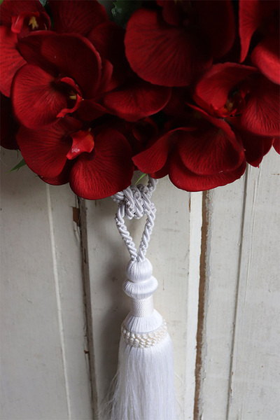 asymetryczny wianek z chwostem, Orchidelia Red Big, śr.42cm   