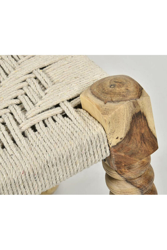 Boho, wysoka ława otomana