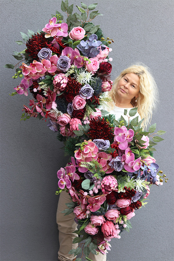 Bella Protea, różowo-fioletowa wiązanka nagrobna