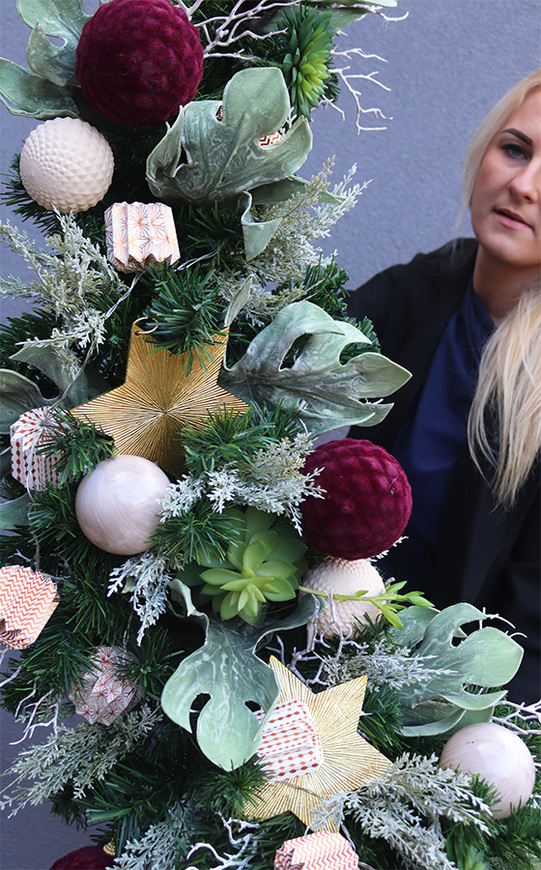 Welurowe Bordo, girlanda zimowa z bombkami, dł.170cm 