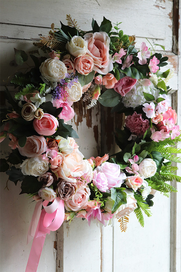 bogaty wianek na drzwi z różami, Refratia, śr.45cm