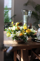 Yellow Nest, kompozycja wielkanocna z gniazdami