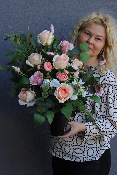 Georina Pinkalla, komplet dekoracji nagrobnych