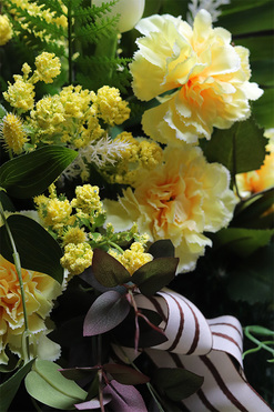 Wiosenne Wspomnienia Yellow, żółta wiązanka nagrobna, dł.87cm
