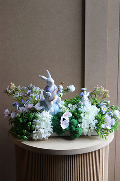 Zajączek Sama Słodycz 2, pastelowy stroik wielkanocny, wym.25x39x22cm 