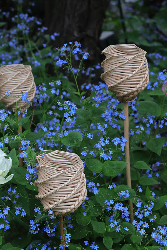 Sunday A, słomiana dekoracja