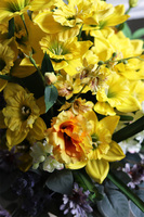 Słoneczna Pogoda, dekoracja nagrobna w koszu