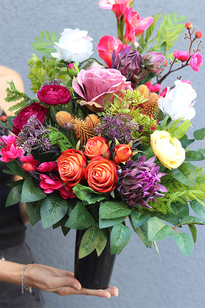 Irralia, bukiet nagrobny we wkładzie	