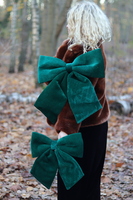 Plushie Xmas, welurowa kokarda - pluszowa zawieszka