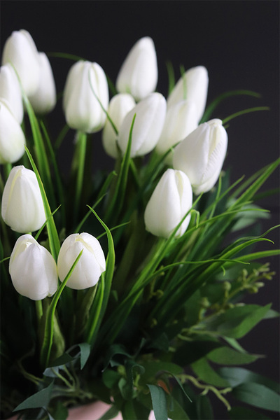 Tulipanowy, wiosenny flowerbox