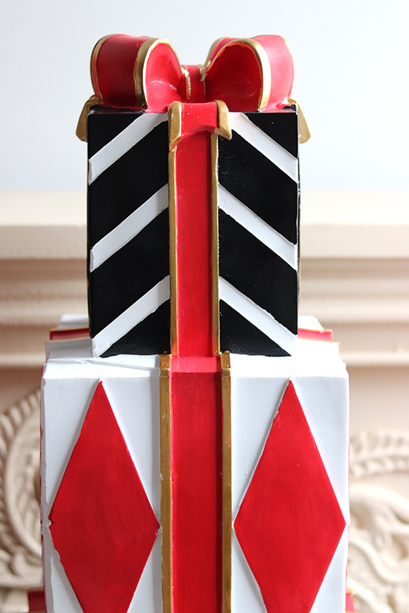 Xmas Ball, figurka świąteczna prezenty	