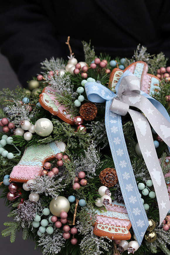 Słodkie Ferie, świąteczny wianek na drzwi