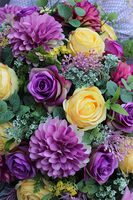 Yellow Cardia, fioletowo-żółta wiązanka nagrobna