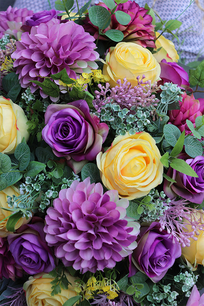 Yellow Cardia, fioletowo-żółta wiązanka nagrobna